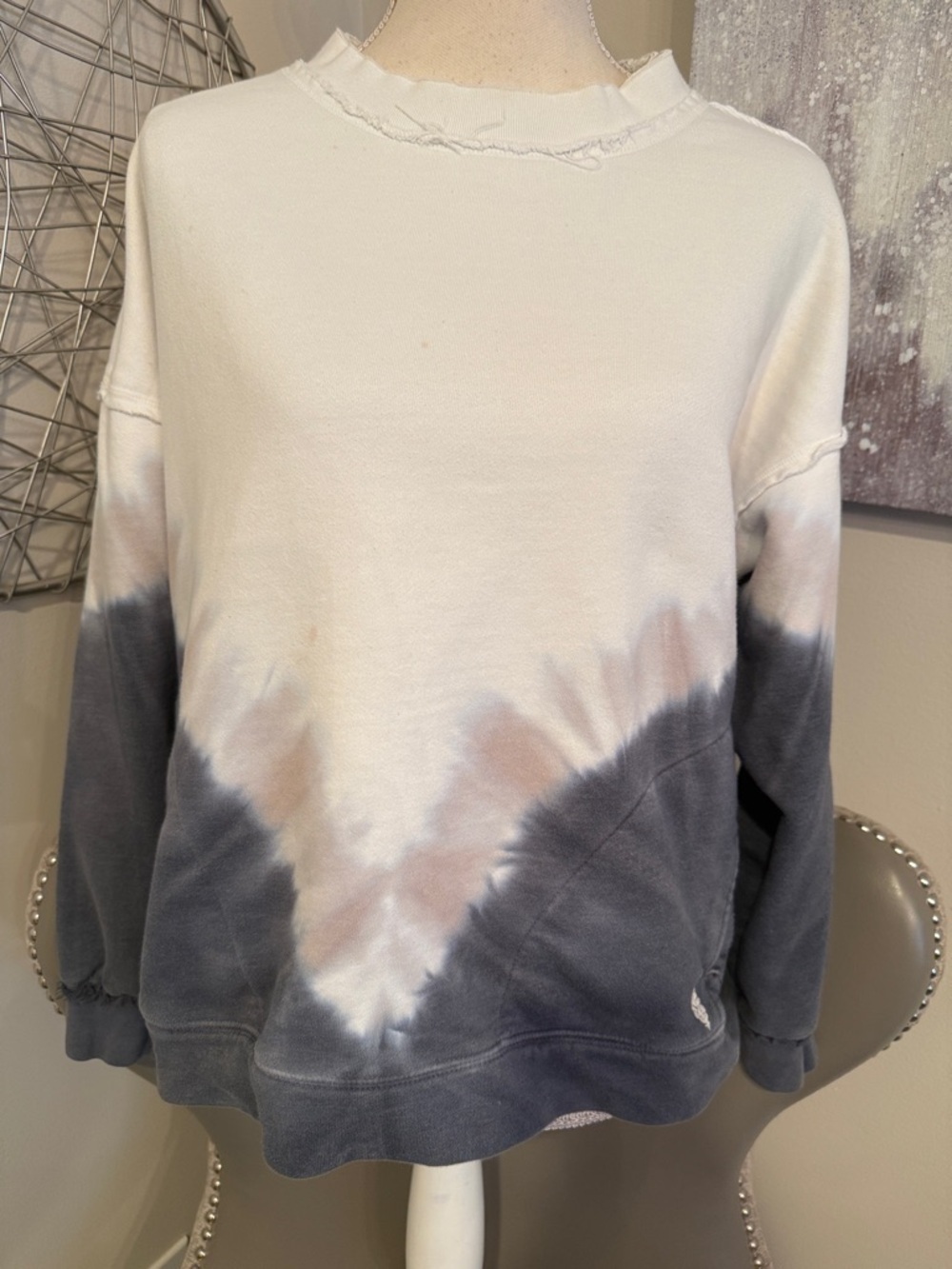 Free People Movement Tie-Dye Crewneck Sweatshirt White and Gray/Blue size small